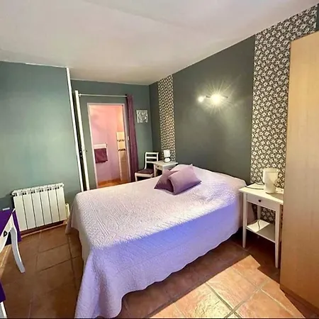 Гостевой дом La Chevrie *